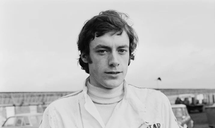 Tragédia em Kyalami: O Acidente Fatal de Tom Pryce na Fórmula 1 de 1977 1000071257