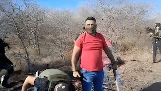 Homem é executado e desmembrado a golpes de machado pelo Cartel em Michoacán 1000071608