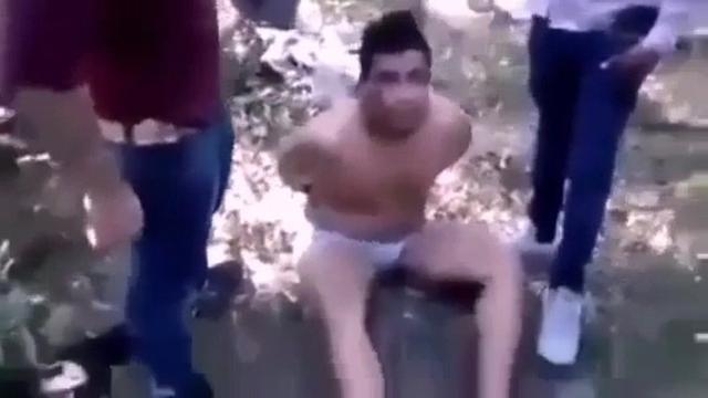 "No te duermas morena": a execução brutal de um traidor nos arquivos dos Zetas 53iBVp2MPWgT_640x360