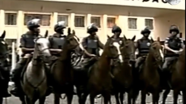 Picsart_22-10-06_18-21-23-307