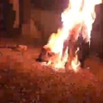 Três homens acusados de roubo são queimados vivos por multidão em Pocoata, na Bolívia bPvfoqMjKNUV_640x360